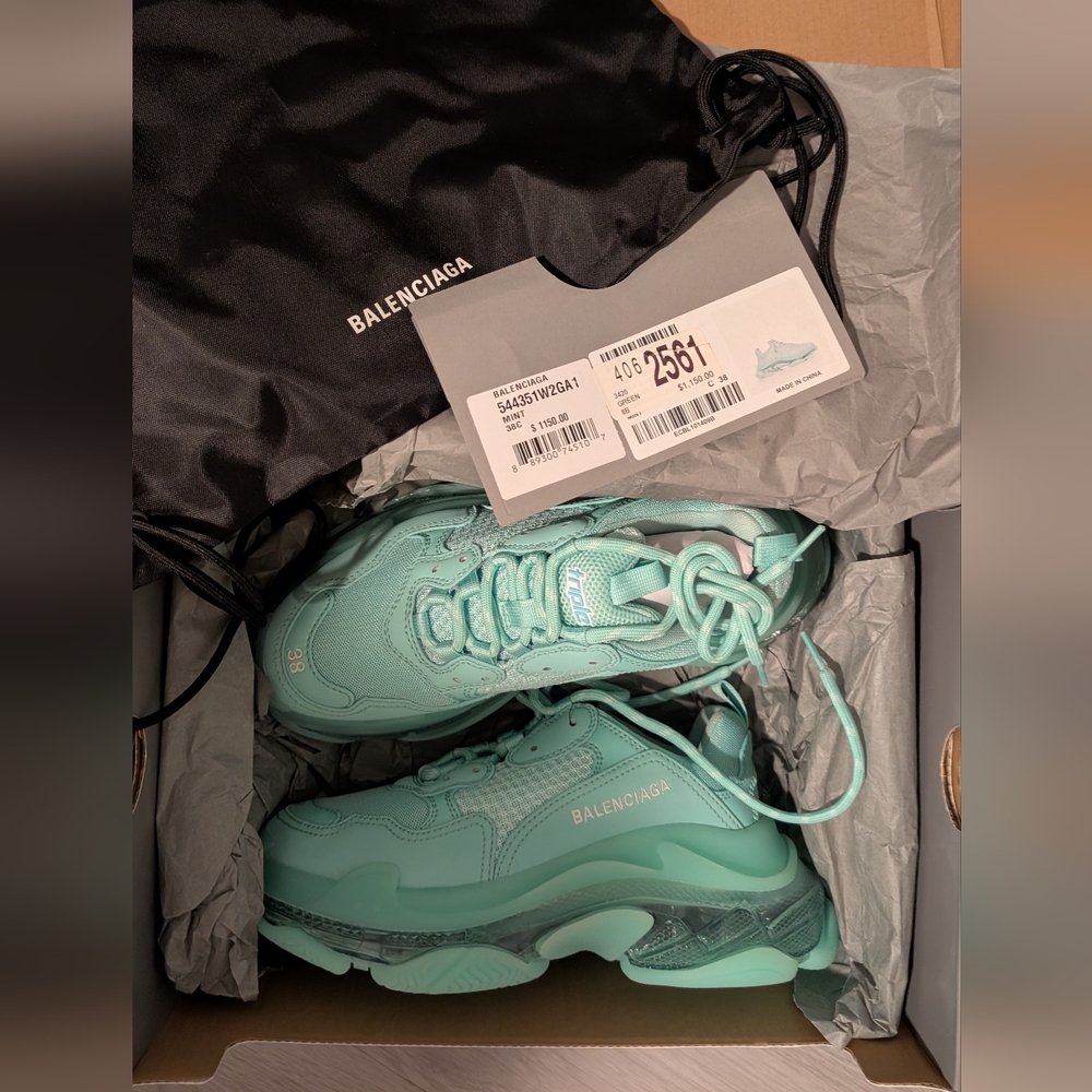 NWT Balenciaga Triple S Air Sneaker